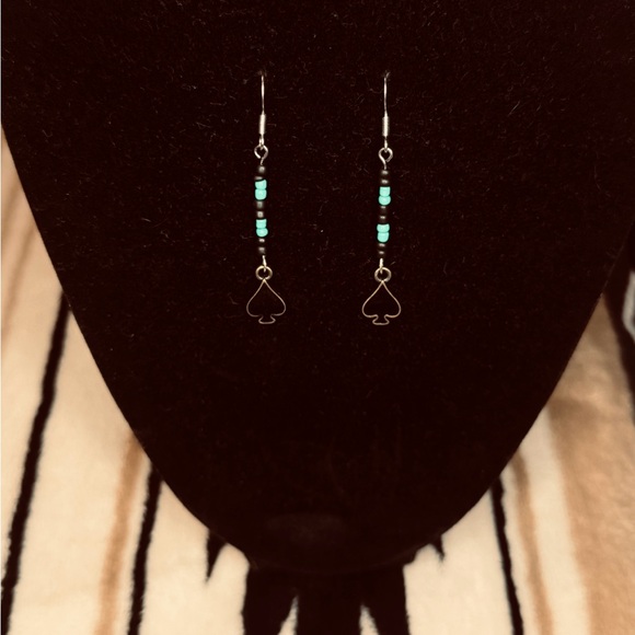 WesternCharmsJewelryCo Jewelry - Chic Turquoise Beaded Drop Earrings